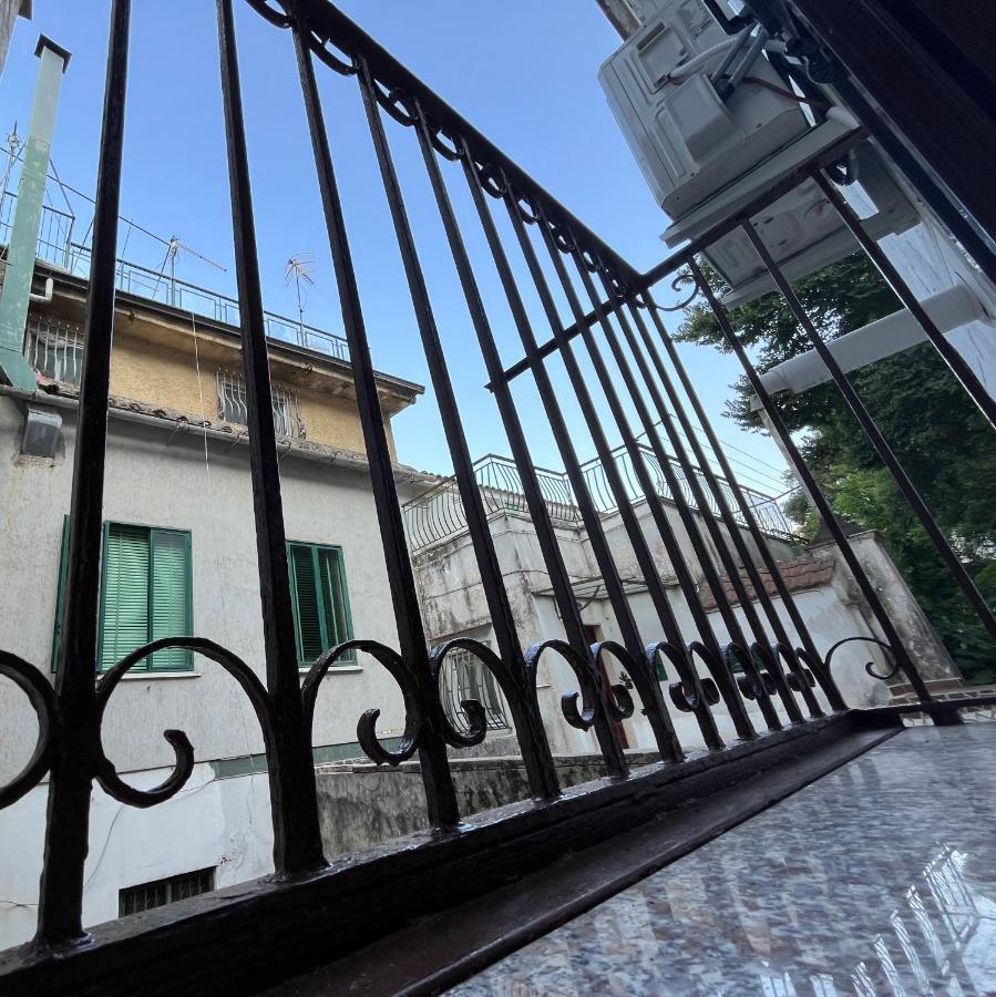 B&B Due Su Due Holiday Vietri sul Mare Exterior photo